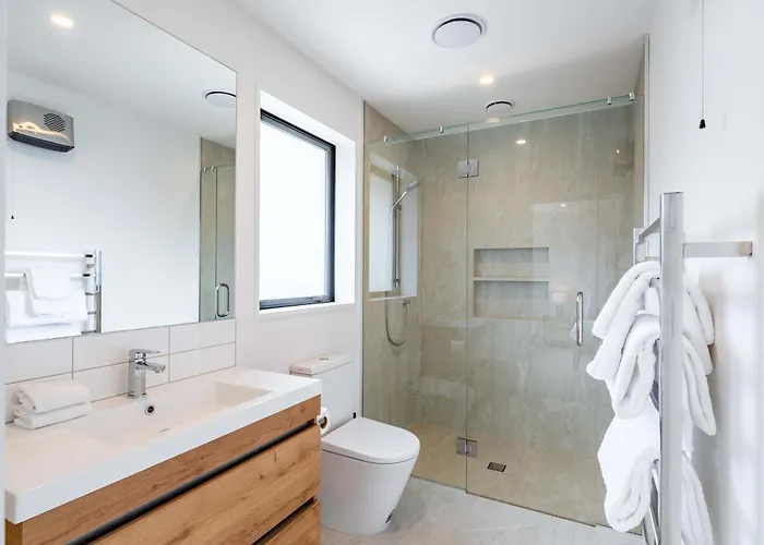 Mountainlight Escape - With And Alpine Views Holiday home *
